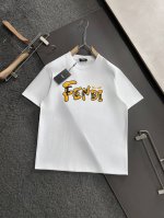 Fd 2025Ss春夏最新款圆领时尚短袖T恤，官网同步，专柜纯棉面料！贴肤舒适，耐看又好穿，经典简约Logo设计，原厂工艺一丝不苟，型男必备单品 码数S-Xl