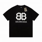 Balenciaga巴黎世家23Ss胸前双B字母圆领短袖T恤 面料采用260G 原版面料 官方同款 定制同缸染面料 手感非常舒服 春夏最新砖柜同步 时尚又个性