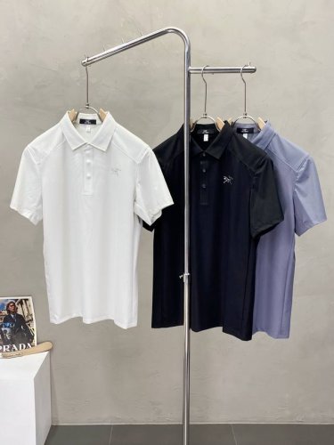 Arc’Teryx始祖鸟独家专供新款原单男士休闲短袖 高端定制 高端版本 时尚百搭爆款进口面料 手感超柔软细腻 穿着亲肤舒适 高端精品 代工厂p精细做工 上身非