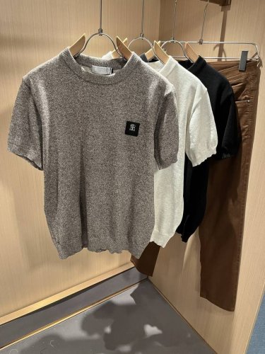 Bc-Brunello Cucineli 2025春夏新款男士短袖针织polo衫 众多明星都爱穿的时尚百搭单品 胸前Logo超级好看,喜欢经典简约的朋友,一定不