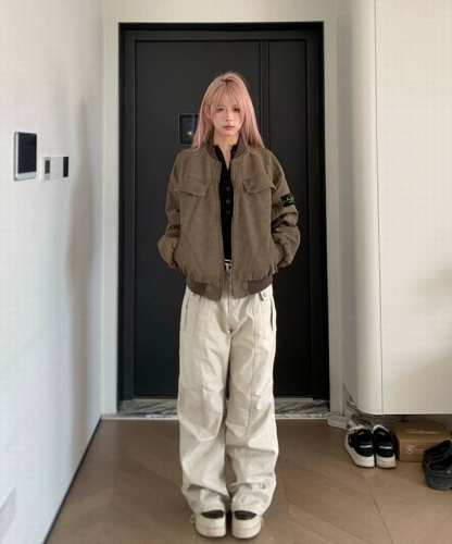 Stone Island 石头岛25春季重磅美式复古工装夹克外套 石头岛春季新品推荐 Cleanfit短宽廓形剪裁 修饰身形 解构 打褶 拼接多元素融合 重磅灯