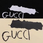 古驰Gucci 简约版字母印花Logo休闲百搭情侣款短袖T恤 穿上就是舒适自在 减龄又显瘦的存在 慵懒而随性 结合干净简单的色系就特别耐看 适合日常穿着 复古标