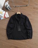 上新 品牌：露露乐蒙 Lululemon 尺码：M-L-Xl-Xxl 颜色：黑色 面料科技: 轻量速干 柔软舒适 轻薄透气 吸湿排汗 防风防泼水 Upf值 50