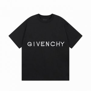 细节图 顶级版本 #Givenchy#纪梵希.25Ss立体字母绣花短袖T恤 面料采用定制Giv全棉双纱面料 克重260G 手感松软细腻扎实 舒适透气不易变形 螺