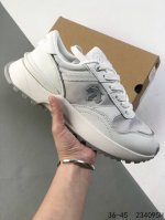 公司级迪桑特Descente Dualis都市通勤 Dsr 时尚防滑低帮 生活休闲鞋 货号:D4431Lsn21 尺码:36 36.5 37.5 38 38.5