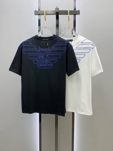 市场有仿版认准工艺和面料 25Ss阿家纯棉最新面料 最高版本 胸前Ga阿玛尼标识字母植绒工艺！经典标识图案Logo时尚简约潮流短袖，最顶级的品质专柜原单短袖，顶