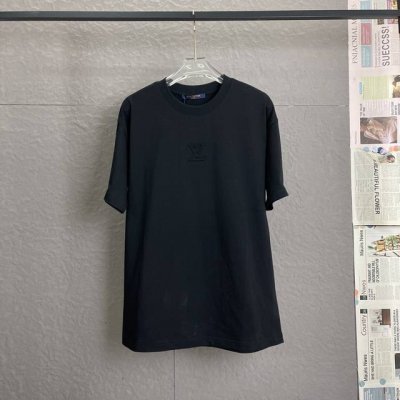 A73 Louis Vuitton路易威登Lv 采用300足克面料 经典钢印3D凸体压花 宽松版型 男女同款短袖 独家专供新款原单休闲短袖 高端定制 高版本 时