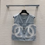 chane* 2025Ss季新品 怀旧感系列 做旧效果素颜牛仔 高颜值 全系列出品 百搭无烦恼 就是很干净的感觉 人手必备 真的很赞！ 手感很舒服的洗水牛仔棉