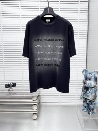 celin*25Ss春夏新款短袖，定制260克100%纯棉双纱汗布面料，同缸定染特种加粗32支双股1X1螺纹，双针车线跨缝工艺，高版本男女同款 尺码：S M L