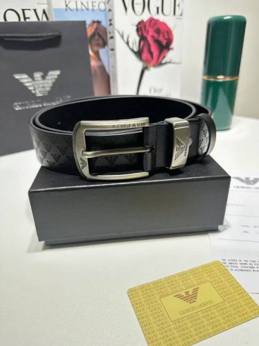 送礼首选最高版本阿玛尼男士专柜款头层牛皮针扣腰带头层牛皮奢华腰带 原装精品包装盒 今年流行的配头 设计感气息浓重 华丽有腔调 精选头层牛皮 复古皮质 完美合一