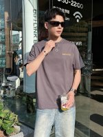 Miu25Ss春夏新款平纹针织棉布基础圆领短Tee，男女同款立体字母标识胶印休闲直筒短袖T恤衫！贸易公司渠道稀出，领先官网发售！Miu新款T恤从面料的选择到设计