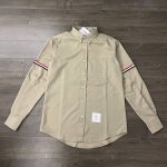 Thom Browne 汤姆布朗 Tb 经典袖标织带卡其色牛津纺情侣休闲长袖衬衫-顶级原单版本 Color：卡其色 Size：1 2 3 4 Number：25