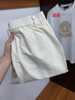 迪奥 2025春夏季新款 最新定制面料直筒休闲裤 原版裤型上身休闲百搭 随性慵懒范 高级定制面料 柔软舒适 透气 面料90%棉混纺10%氨纶 使面料棉感十足 又