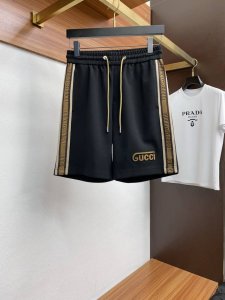 古奇 2025春夏季新款 最新休闲短裤 原版裤型上身休闲百搭 随性慵懒范 高级定制面料 订制工艺 舒适感爆棚 高端大气 夏天的味道有没有 首选 M-4Xl