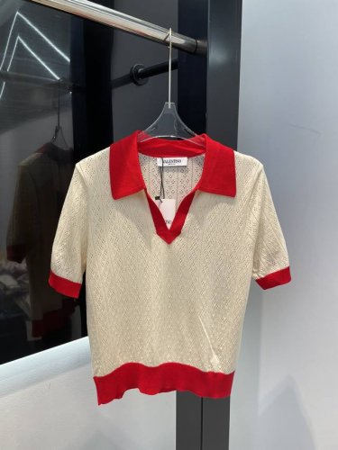 valentino2025新款提花针织衬衫 定染纱线 轻薄款 夏天也不会闷热简约大气的设计 经典版型 知性优雅## 2色3码Sml