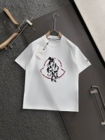 mon 2025Ss春夏最新款圆领时尚短袖T恤，官网同步，专柜纯棉面料！贴肤舒适，耐看又好穿，经典简约Logo设计，原厂工艺一丝不苟，型男必备单品 码数M-3X