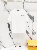 隔天到 Balmain 巴尔曼 260克圆领短袖T恤 简约品牌字母Logo前后刺绣标识 官方同步 高版本 高品质 时尚个性 百搭潮流 纯原品质 原版面料 吊牌