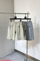 L625 Mumiu Miu 2025夏季最新品，同步有售，原单狠货，时尚休闲短裤，进口原版面料，上身舒适透气，顶级印花工艺字母图案装饰Logo，原版五金辅料装