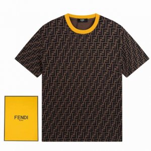 p100【新款上新】Fendi 芬迪 老佛爷 双Ff满印 拼色领 印花 logo标识精致升级，灵感源自八十年代复古 原版面料 官方同款 定制260克同缸染面料