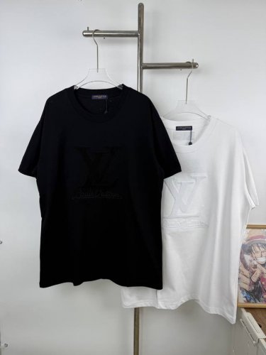 款号L14 Louis Vuitton路易威登硅胶Logo字母短袖 高品质 270克重面料 高温染色 后定而成！三标齐全 吊牌 吊粒 水洗 包装袋 全套辅料 颜