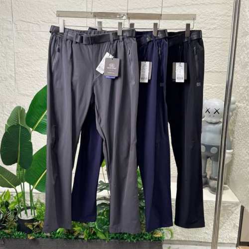 独家臻品 Kolonsport可隆休闲长裤男女情侣款腰带裤户外防风长裤防泼水运动裤子软壳裤。一款封神之作的男士长裤，不仅户外可穿，城市商务休闲也可搭配！官W在售