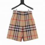 Burberry 巴宝莉 格纹针织套装短裤 原版短裤5900，72%羊毛28%化纤，原版三种颜色定染纱线。 12针进口电脑织机，三种纱线交织在一起形成的颜色还原