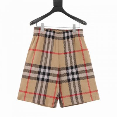 Burberry 巴宝莉 格纹针织套装短裤 原版短裤5900，72%羊毛28%化纤，原版三种颜色定染纱线。 12针进口电脑织机，三种纱线交织在一起形成的颜色还原