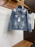 克罗心 2025新款多口袋 牛仔外套 原版面料 高版本 高品质 酵石磨漂砂洗，多过水加软，五金辅料开模，男女同款非市场普通版本随意对比品质绝对保证 码数 M-3