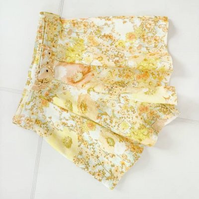 款号：#8561 颜色: 印花色 成分：100%Linen 尺寸：0123 腰围 臀围 长 Waist Hip Long 0 68 126 35 1 72 13
