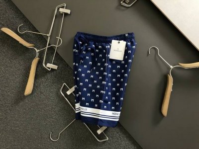 mon*合身版型S-Xl 25春夏顶级满幅骑士印花经典短裤，精致工艺专柜面料，顶级元素融合打造，经典短袖3标齐全，潮男时尚，无论是上身舒适度还是都是无可比拟的存