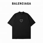 200 Balenciaga巴黎市场 爱心字母硅胶短袖 原6,500购入，七夕限定系列。特定重磅240G纯棉料复古精棉平纹针织定染对色面料，定织十字拉架罗纹对板