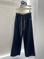 prad*2025新品上架 撞色抽绳花边长裤 定制Yb斜纹丝棉材质 质感光泽 舒适有型 高腰直筒阔腿裤剪裁 利用抽绳打造裤腰花苞式造型 边缘内外颜色碰撞增添俏皮