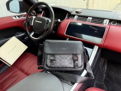 高端货 新款 Coach 蔻驰邮差包 Coach蔻驰单肩包 Coach蔻驰 Messenger 28 品牌徽标可调节肩带 涂层帆布拼光滑小牛皮 邮差包单肩斜挎包