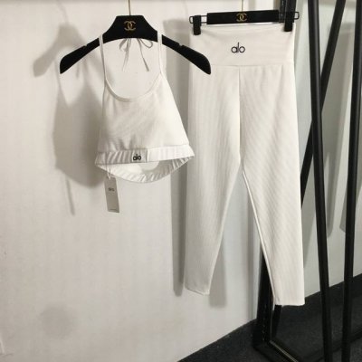 款号20252578 Alo新款瑜伽套装，简约Logo刺绣 抹胸运动背心 带胸垫 +弹力紧身打底裤，白色，粉色，黑色，Sml， M码；胸围74，长21；腰围60