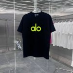 Alo 2025春夏新款 圆领短袖T恤 发泡 男女同款宽松版 S M L Xl Xxl 五个码 黑色 白色 灰色 浅绿色
