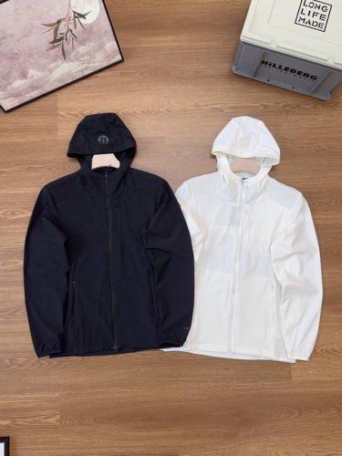 lululemon训练款连帽上衣～男女同款！掌柜超级推荐！门店同步！面料细腻手感清爽透气！可做防晒外套！男士女士全天户外运动穿它都不觉得热！ 轻薄短款连帽上衣