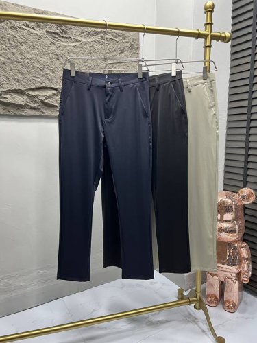 prada 超A代购级别强货 2025春夏专柜新款 Lp家专柜直供产品，顶级原单商务正装直筒男士西裤春夏休闲裤。 25Ss春夏高端男士定制专柜高级品质，完美原版