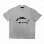 深灰色 顶级版本Fear Of God Fog Essentials复线23Ss最新款硅胶植绒字母印花短袖 猫眼反光硅胶印花 给人眼前一亮 光夜如新 全新的一季
