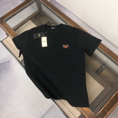 Afen*Di 芬迪 2025春夏最新款短袖T恤，男女同款定制专属纯棉面料，定制原版工艺螺纹，胸前定制刺绣Logo标点缀！简约大方，从容百搭，档次极高，完美融入