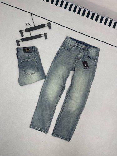 拉夫劳伦polo Ralph Lauren男士黑皮金标休闲牛仔裤 Rrl是拉夫劳伦中的一个高端系列，一款牛仔裤的价格p官网在售4590！ 最经典的一款美式复古牛