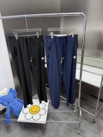 迪桑特速干长裤 非常经典耐看的一个款式，简约大气，不失格调！面料采用官网同款速干！打破传统梭织面料的束缚！亲肤柔软，舒适透气，面料很有垂感，修身不起褶！标准亚洲