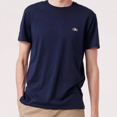 Lacoste法国彩色鳄鱼经典款商务休闲丝光棉短T，非常经典的款式，性价比却高的离谱！来自法国的Lacoste小鳄鱼一直以来都深受商务人士的喜爱，这款丝光棉短T