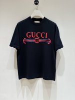 新品 Gu家族男士时装款纯棉圆领短袖T恤，香港洋行渠道货，经典明星级单品，25年春夏新品，属于明星级的一款单品！ 客供埃及进口顶级面料，甄选尼罗河区域光照极好的