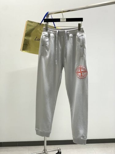 石头岛 纯棉休闲裤 上等棉花原料，定织定染而成，经过酵素洗工艺，将面料蜕变成非常舒适且质感十足的特质，柔软度极好，此外棉感十足， 细节精湛考究，品相一流，时尚宽