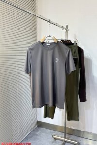 l790 Bc Ss独家专供春季新款迪奥时尚休闲圆领短袖，阔版高密度纯棉面料，高级密针刺绣、高端欧版原单T恤，潮流时尚休闲半袖 透气舒适度高，细节无可挑剔，品牌