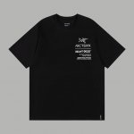 顶级版本 区别通货 款式：始祖鸟Arcteryx经纬度短袖 颜色：图片色 尺码：Xs-L 面料：300克双织纯棉 辅料：全套定制辅料 无性别区分 男女同款