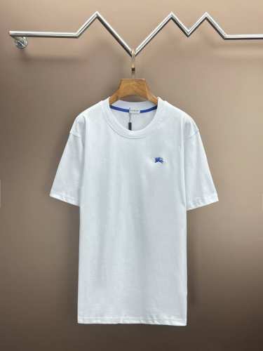 burberryp90 burberry巴宝莉经典战马刺绣短袖T恤 原版一比一复刻 面料采用Bur定制平织棉 舒适透气不变形 进口田岛刺绣机出 码颜色：白色 码