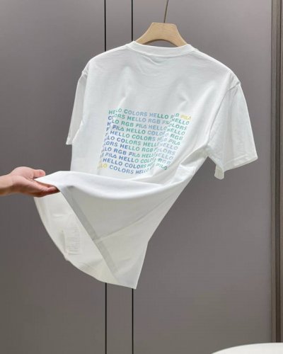 fila 斐乐Rgb三原色夏季新款宽松情侣款短袖T恤 款号：C151 颜色: 黑色 白色 细节版本一比一复刻 重磅专柜最新款！走一波！绝对私房牛货！ 原厂面料采
