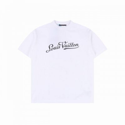 louis Vuitton 路易威登 25Ss 签名Logo字母发泡印花短袖T恤 三标齐全 采用高端索罗娜布料 前后采用绒面发泡工艺 手感非常舒服 Os落肩版型