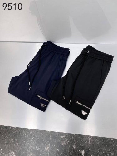 爆款：9510 多袋拉链款补单又到货 采用最新工艺面料，久穿不变形 抗皱免烫上身有型 颜色：克色 蓝色